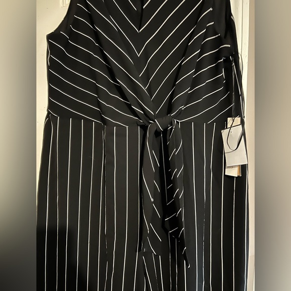 June and Hudson black with white stripes jumpsuit size XL. NWT - Picture 5 of 7